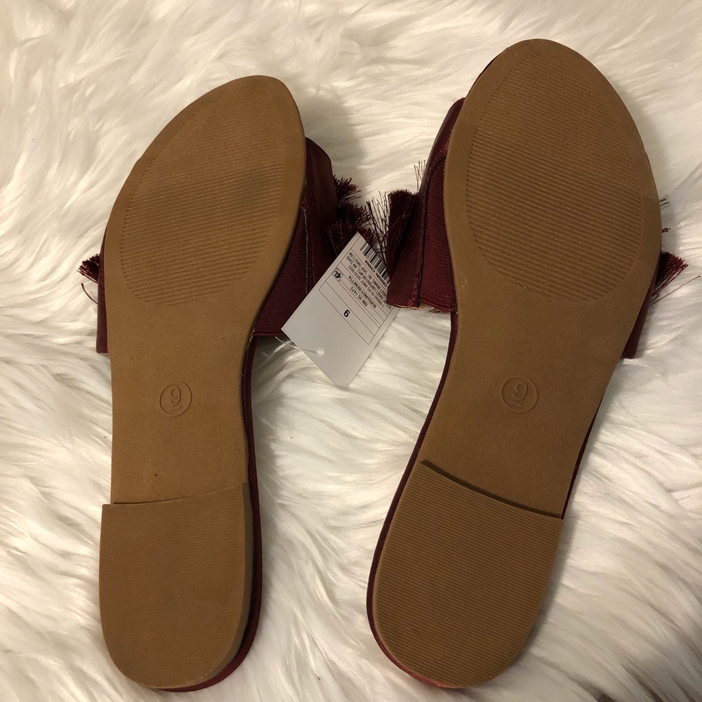 A New Day Sandals Burgundy Benetta Fringe Satin - Picture 8 of 8